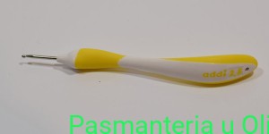 Szydełko z ergonomiczną, profilowaną rączką 2,5mm Addi