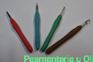 Szydełko z ergonomiczną rączką 5mm 13,8cm