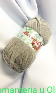 Włóczka Aksamitek Opus 50g - 60m kol. 1510