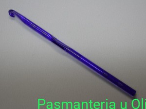 Szydełko plastikowe do wełny 6mm 15cm  Opus  