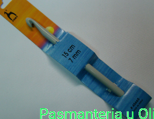 Szydełko plastikowe 7,0 15cm Pony